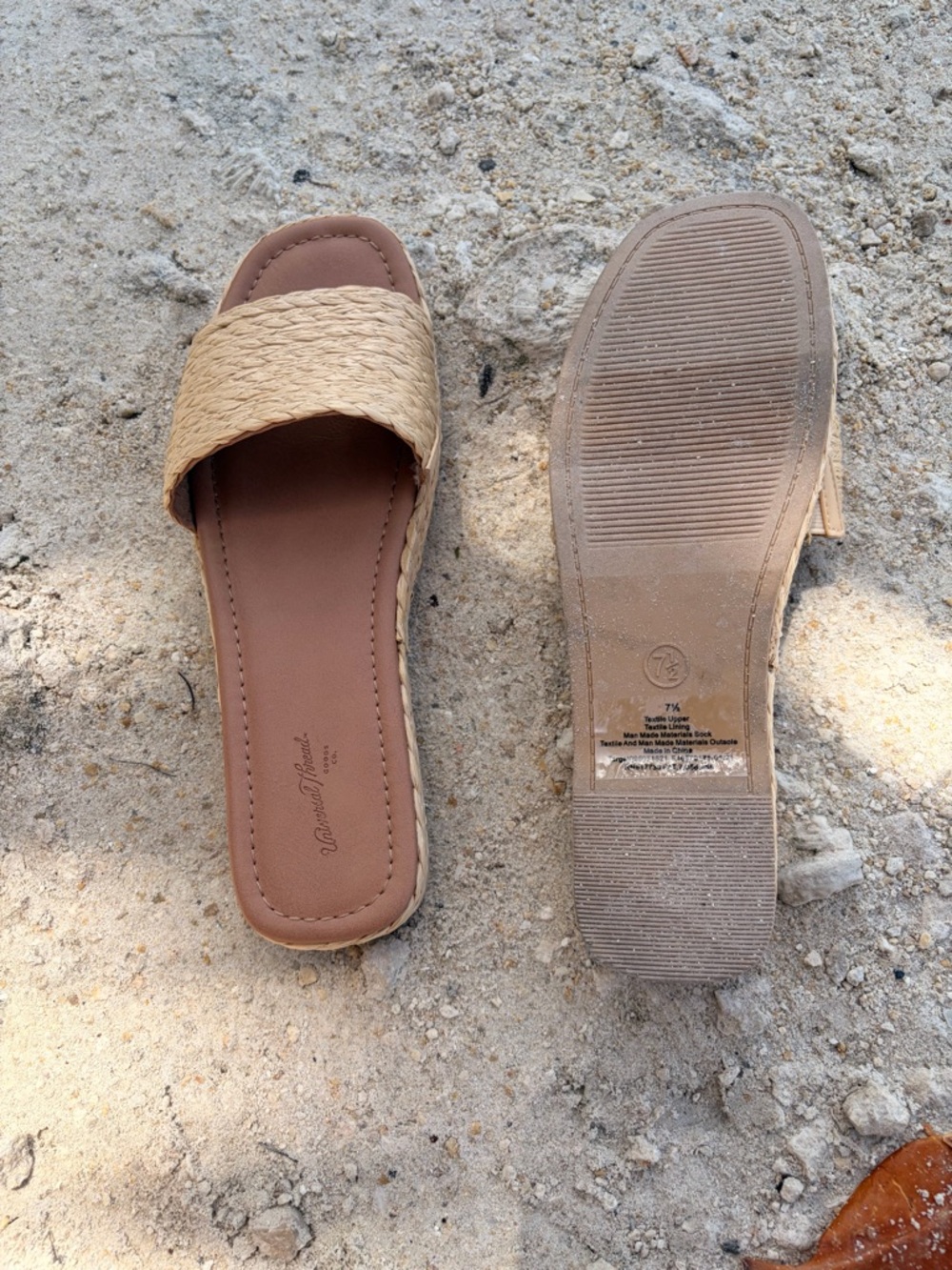 Universal Thread Mardi Raffia Platform Slide Sandals - Picture 2 of 5